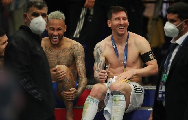 中超球队阵容分析：武汉三镇近期变化,