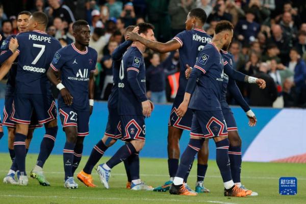 决战星期四：懂球帝3-2绝杀阿里巴巴，云龙客串门将两次失误送礼