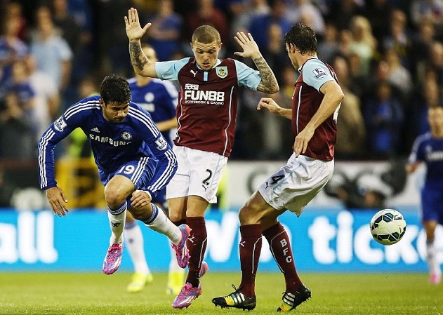 ATP总决赛第4日综述：辛纳两连胜提前晋级，谢尔顿遭逆转无缘四强