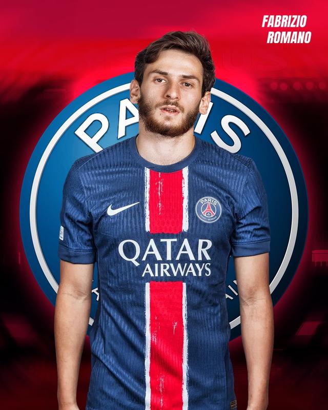 莱比锡6-0大胜法兰克福，迪奥曼德戴帽，鲍姆加特纳一射两传