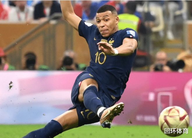 美媒：加兰升级为可以出战，朗佐·鲍尔将缺席比赛